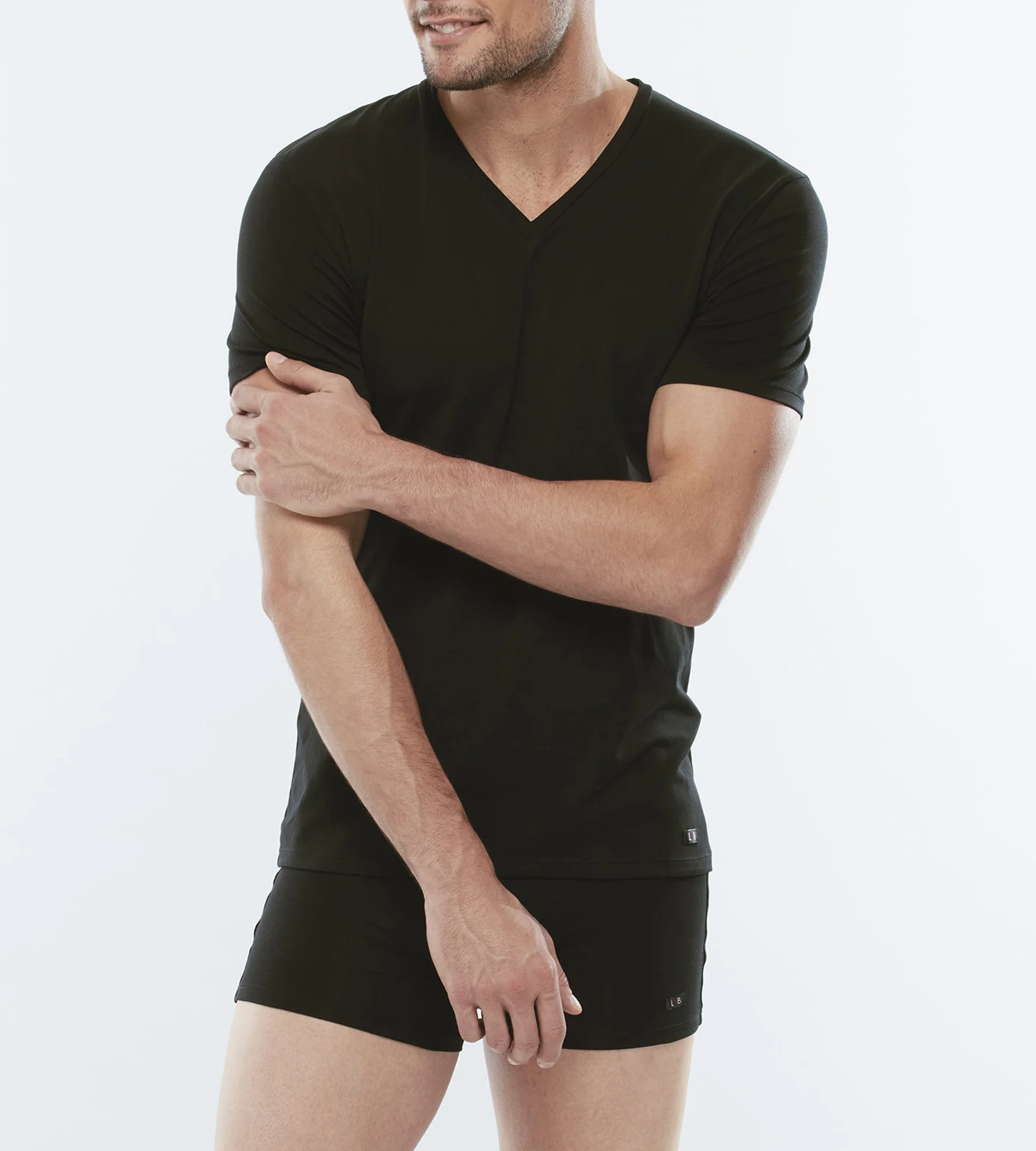 T-Shirt Cotton Stretch nero in cotone elasticizzato con scollo a V profondo